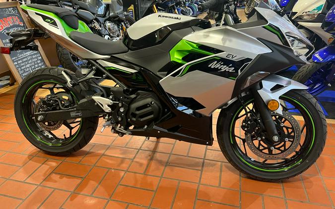 2024 Kawasaki Ninja e-1 ABS