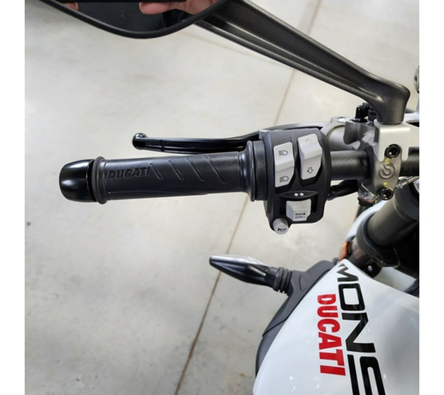 2024 Ducati Monster 937
