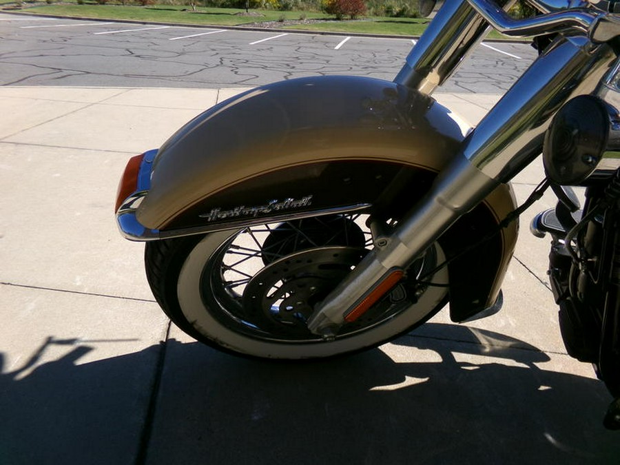 2014 Harley-Davidson® FLSTC - Heritage Softail® Classic