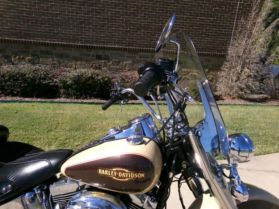 2014 Harley-Davidson® FLSTC - Heritage Softail® Classic