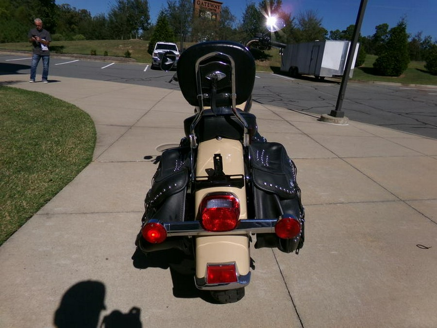 2014 Harley-Davidson® FLSTC - Heritage Softail® Classic