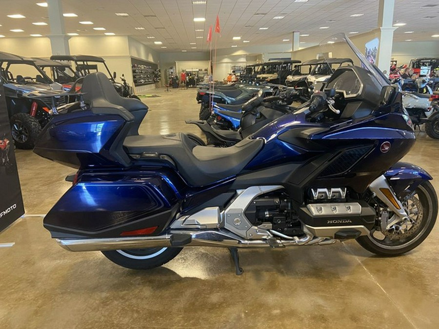 2018 Honda Gold Wing Tour Pearl Hawkseye Blue