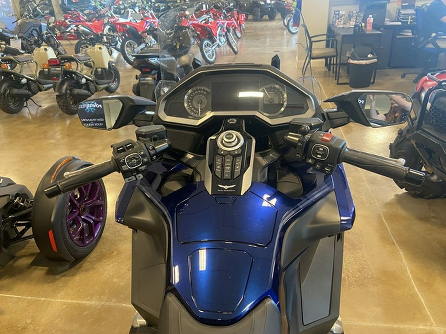 2018 Honda Gold Wing Tour Pearl Hawkseye Blue