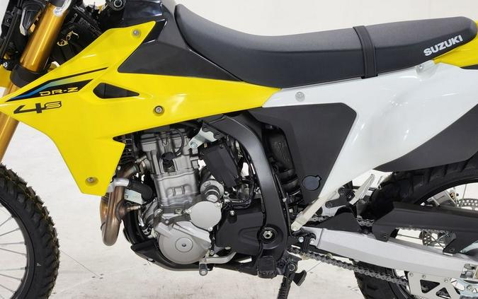 2025 Suzuki DR-Z4S