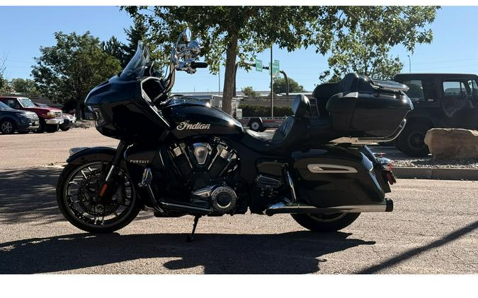 2022 PURSUIT LIMITED PREM, BLACK METALLIC, 49ST - Indian Motorcycle