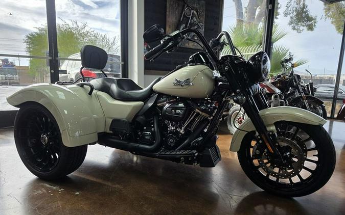 2023 Harley-Davidson Trike FLRT - Freewheeler