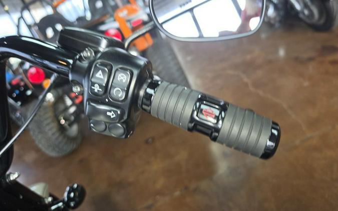 2023 Harley-Davidson Trike FLRT - Freewheeler