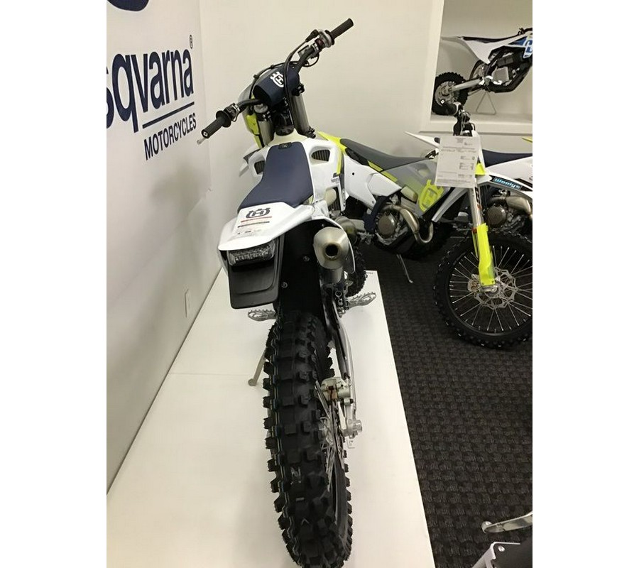 2025 Husqvarna® TE 300