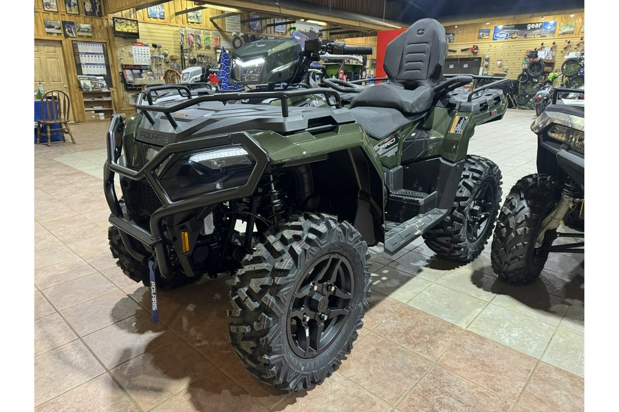 2026 Polaris Sportsman® Touring 570 Premium - Treeline Green Metallic
