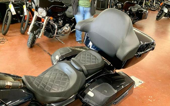 2022 Harley-Davidson® FLHXSE - CVO™ Street Glide®