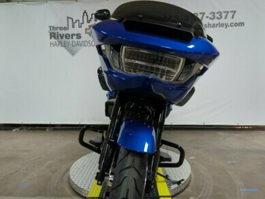 2024 Harley-Davidson Road Glide™ Blue Burst - Black Finish