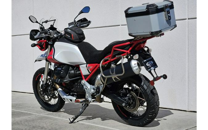 2020 Moto Guzzi V85 TT Adventure