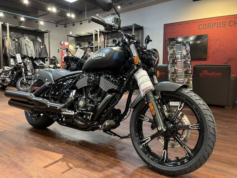 2023 Indian Motorcycle® Chief Dark Horse® Black Smoke