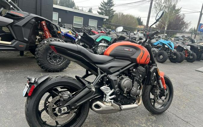 2023 Triumph Trident 660 Matte Baja Orange / Matte Storm Grey