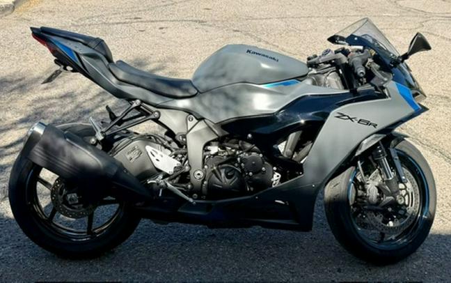 2025 Kawasaki Ninja ZX-6R