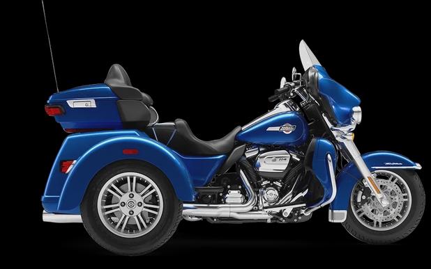 2024 Harley-Davidson® Tri Glide® Ultra Blue Burst