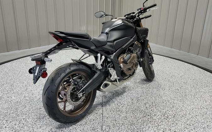 2026 Honda CB650R E-Clutch