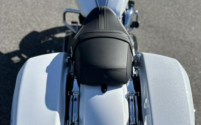 2024 Harley-Davidson® FLTRX - Road Glide®