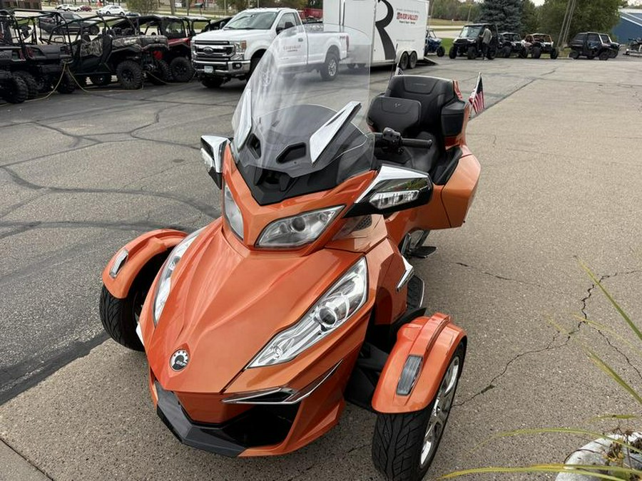2019 Can-Am® Spyder® RT Limited Chrome