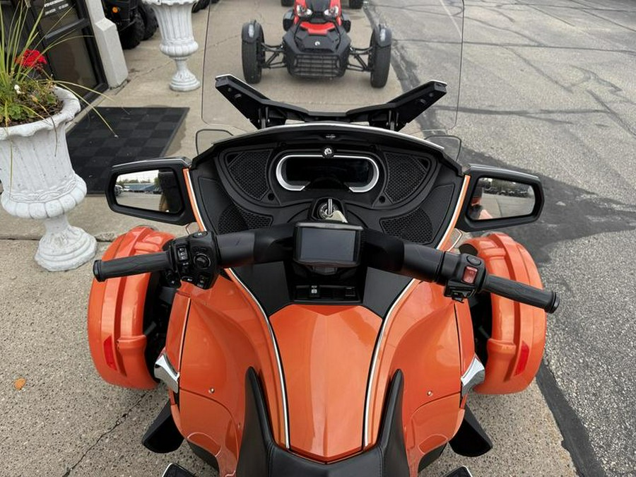2019 Can-Am® Spyder® RT Limited Chrome