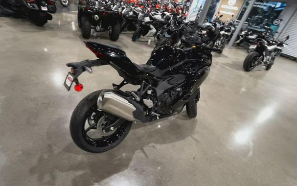 2026 Kawasaki NINJA ZX-4R ABS