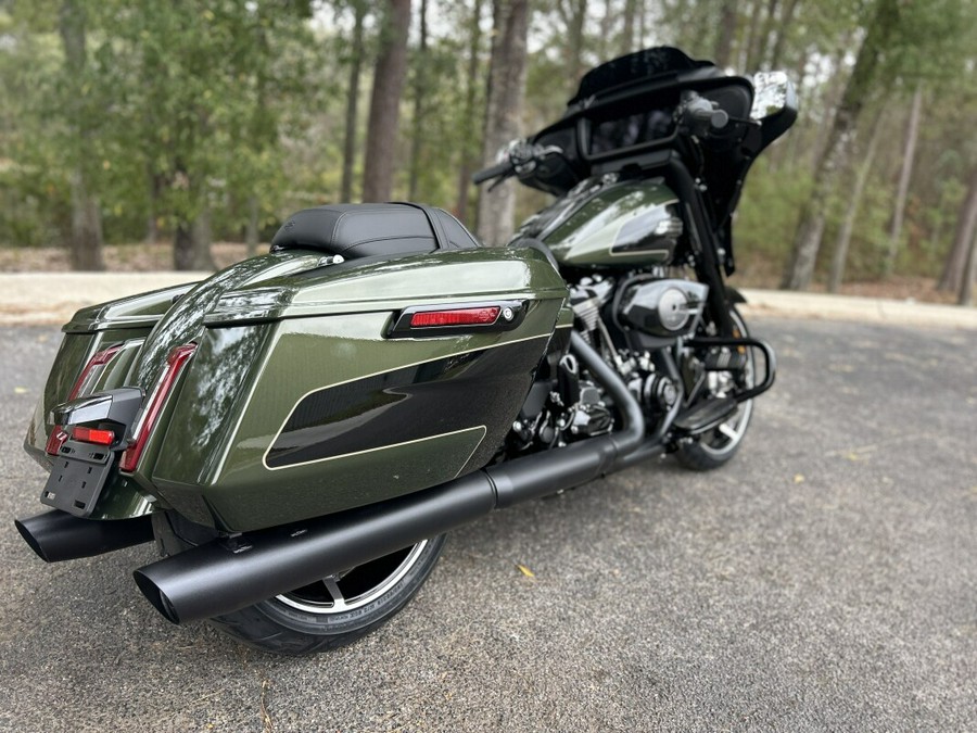 FLHX 2026 Street Glide®