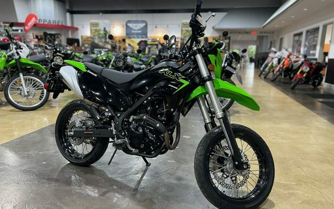 2023 Kawasaki KLX230SM Review [A Dozen Fast Facts]