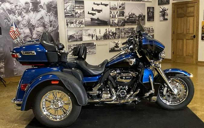 2018 Harley-Davidson® FLHTCUTG - Tri Glide® Ultra