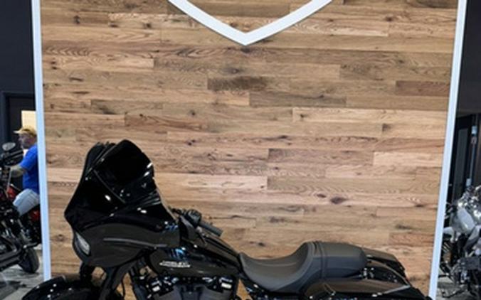 2026 Harley-Davidson Street Glide FLHX