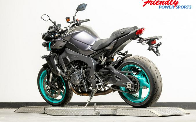 2024 YAMAHA MT-10