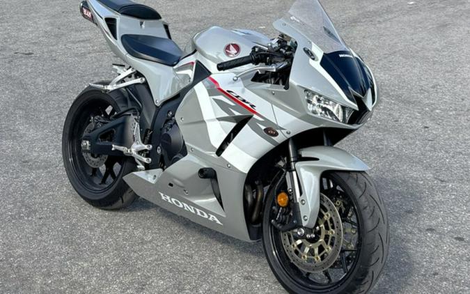 2025 Honda CBR600RR