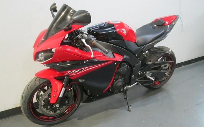 2013 Yamaha YZF-R1