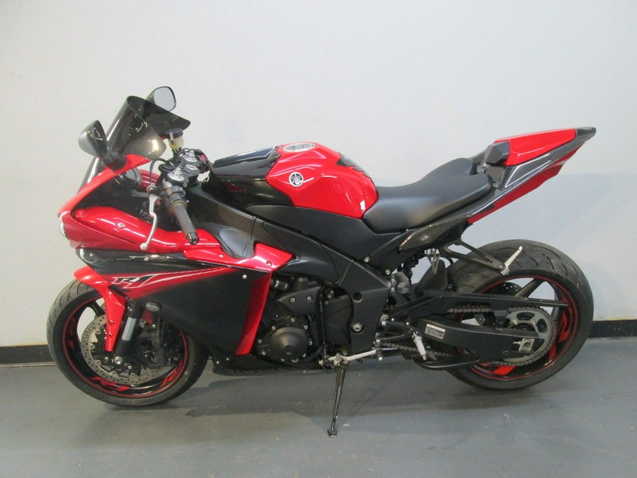 2013 Yamaha YZF-R1