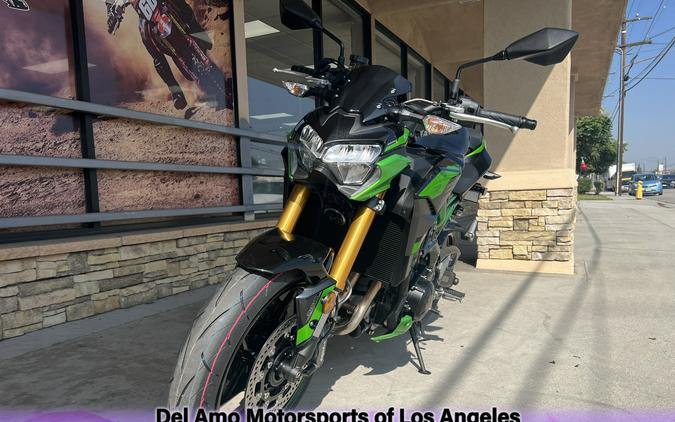 2024 Kawasaki Z900 SE ABS