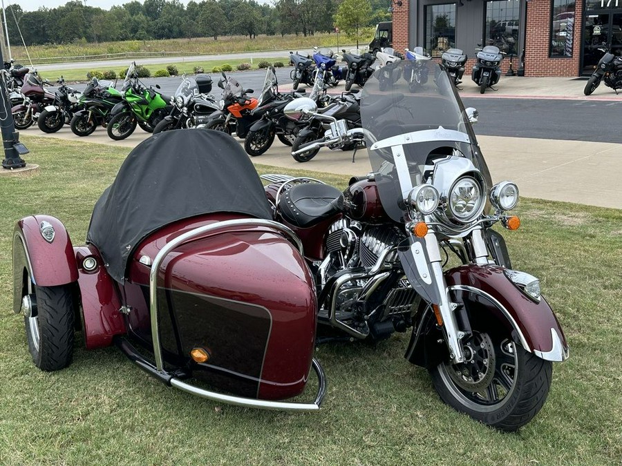 2021 Indian Motorcycle® Springfield® Base