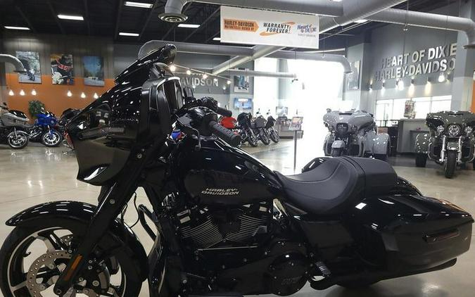 2026 Harley-Davidson® FLHX - Street Glide®