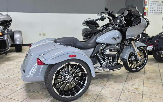 2024 Harley-Davidson® FLTRT - Road Glide® 3