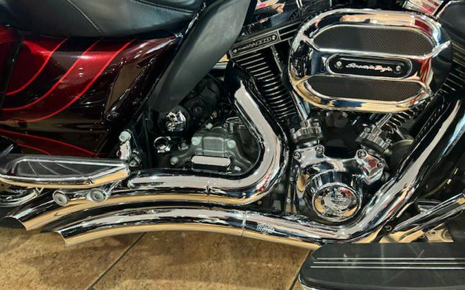 2015 Harley-Davidson® ROAD GLIDE CVO ULTRA