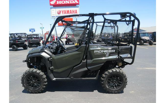 2024 Honda Pioneer 1000-5 Deluxe