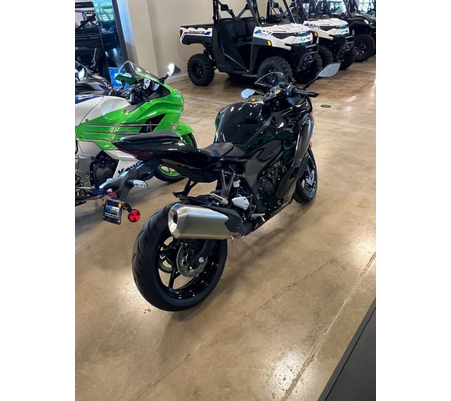 2024 Kawasaki Ninja ZX-4R ABS