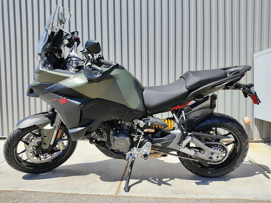 2025 Ducati Multistrada V2S Storm Green