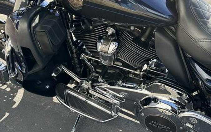 2018 Harley-Davidson® FLHTKSE - CVO™ Limited 115th Anniversary