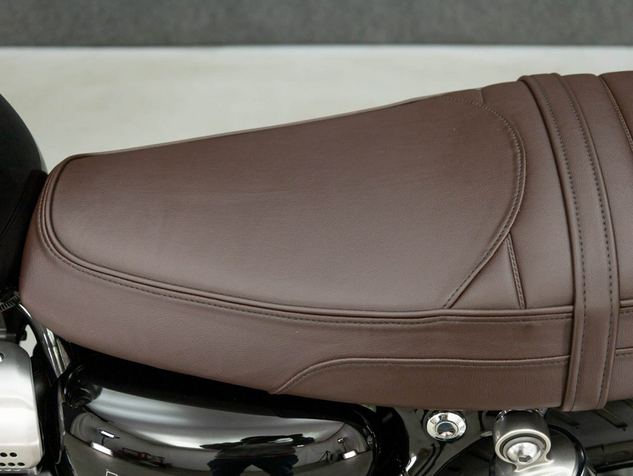 2025 TRIUMPH BONNEVILLE T120 BLACK W/ABS