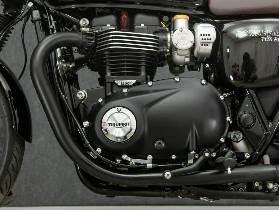 2025 TRIUMPH BONNEVILLE T120 BLACK W/ABS