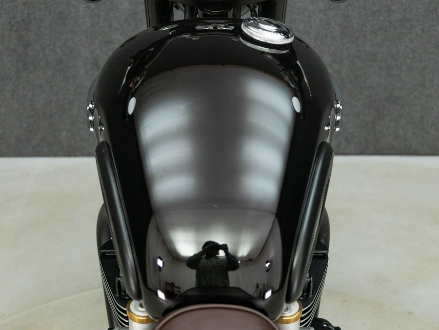 2025 TRIUMPH BONNEVILLE T120 BLACK W/ABS