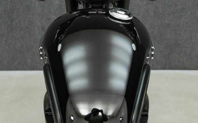 2025 TRIUMPH BONNEVILLE T120 BLACK W/ABS