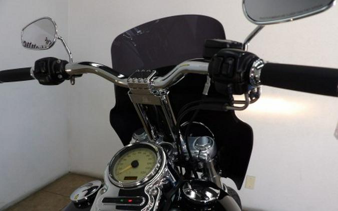 2011 Harley-Davidson Dyna® Super Glide® Custom
