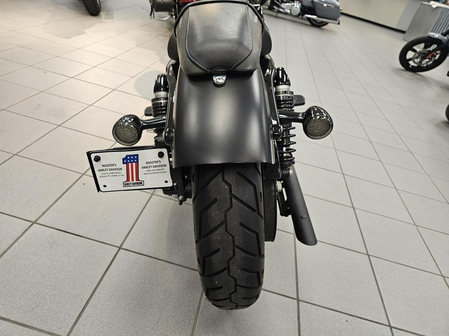 XL 883N 2019 Iron 883™