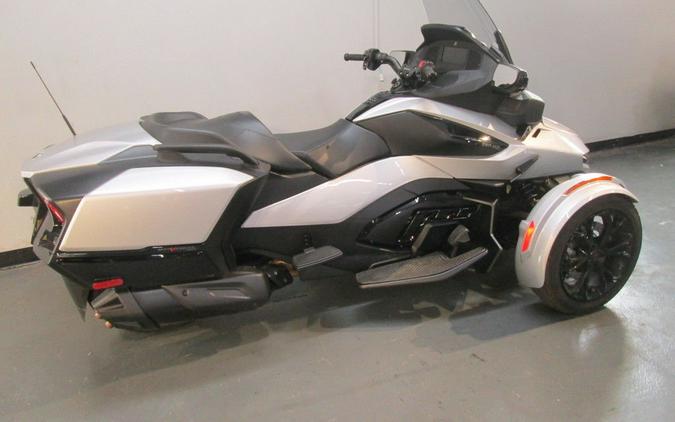 2023 Can-Am® Spyder RT