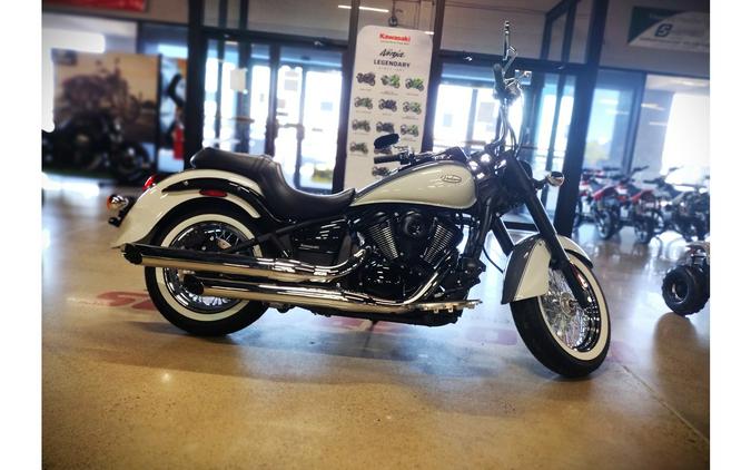 2024 Kawasaki Vulcan® 900 Classic